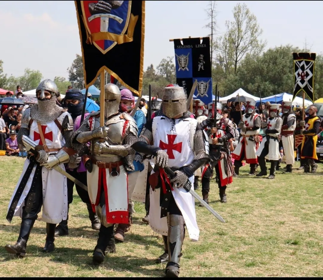Templarios en desfile
